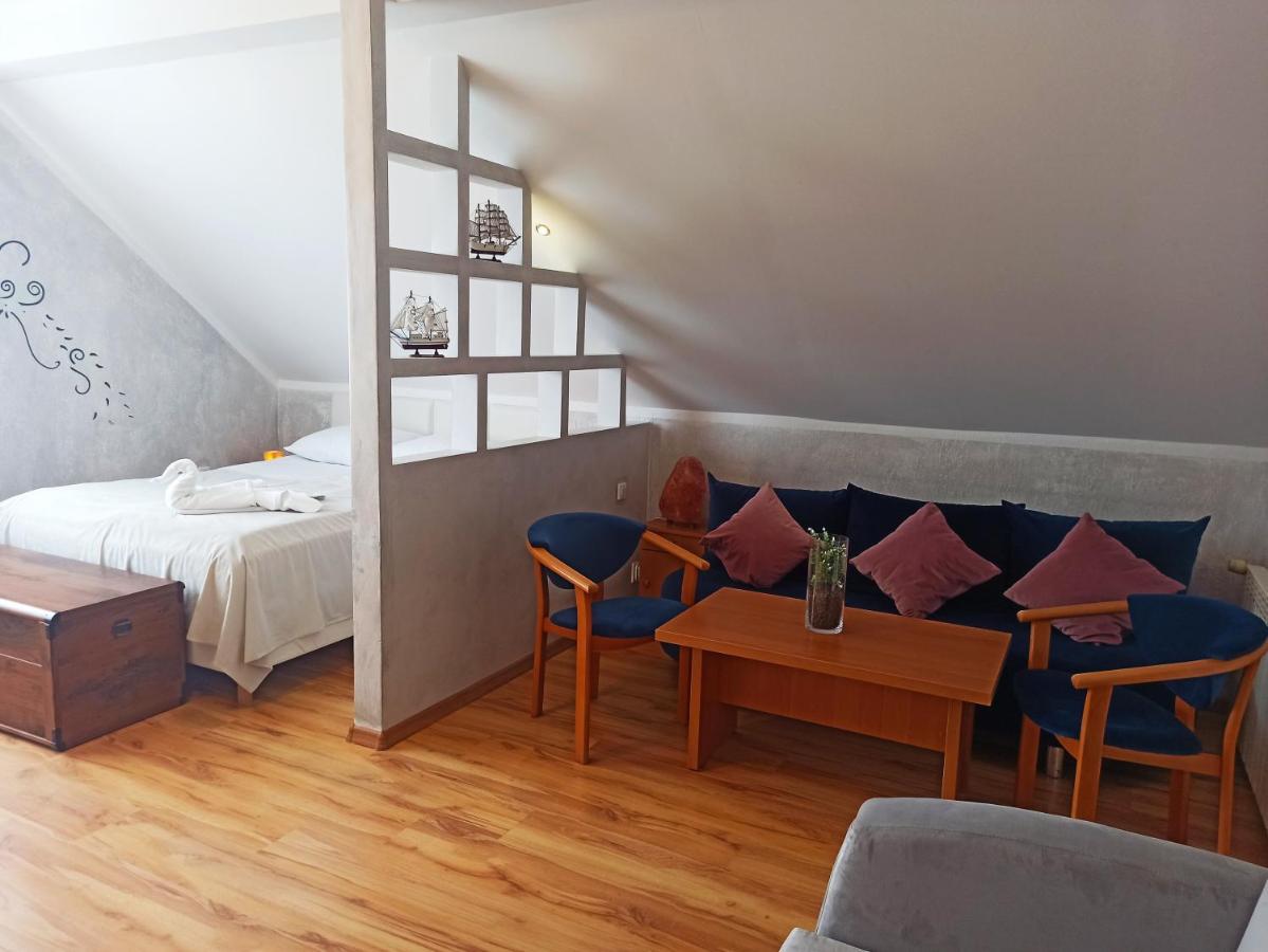 Al Mare-Villa Z Klimatyzacja Ustronie Morskie Exteriér fotografie