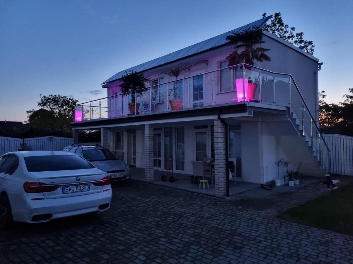 Al Mare-Villa Z Klimatyzacja Ustronie Morskie Exteriér fotografie